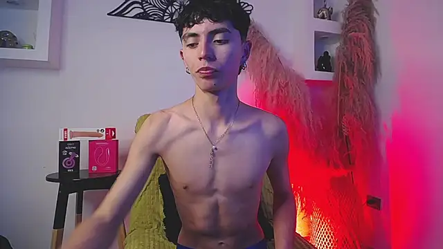 Snapshot of MaikyCooper chatting on September 23, 2025, 9:07 pm MaikyCooper online show from September 23, 2025, 9:07 pm