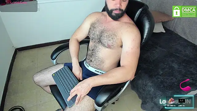 Luke Diaz7 online show from November 10, 2025, 12:42 am