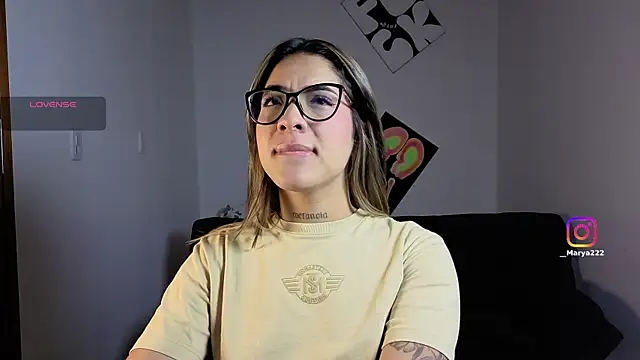 Maryybellax online show from December 18, 2025, 10:49 pm