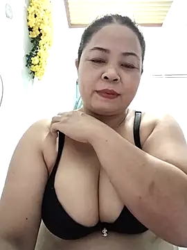 Baby-bigtits2024 online show from December 17, 2025, 10:21 am