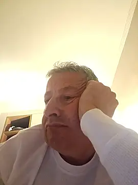 Snapshot of mann4u147 chatting on January 12, 2026, 9:31 pm mann4u147 online show from January 12, 2026, 9:31 pm