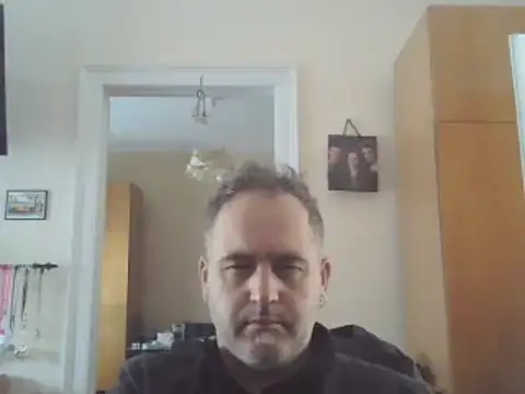 Szolga10 online show from September 27, 2025, 9:58 am