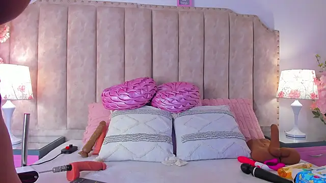 Snapshot of BrithanyParker_ chatting on February 20, 2026, 4:53 am BrithanyParker online show from February 20, 2026, 4:53 am