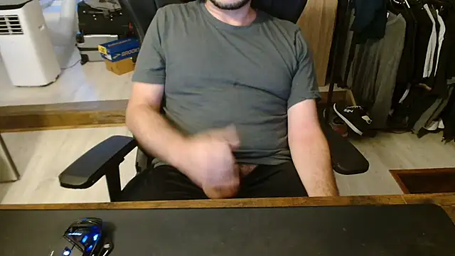 Yoolooh online show from July 15, 2026, 8:03 pm
