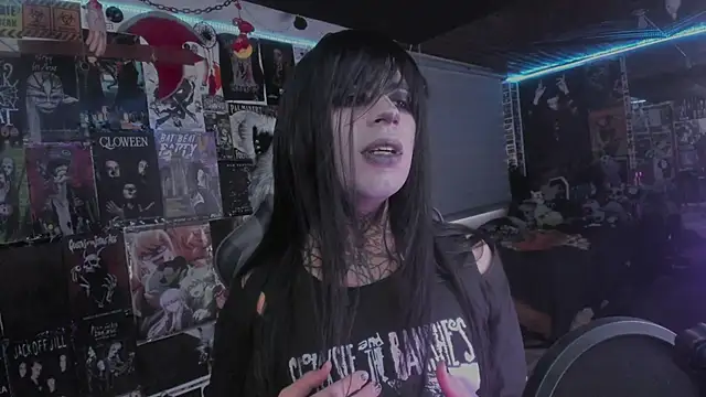 rotten dreams online show from February 10, 2026, 8:46 pm