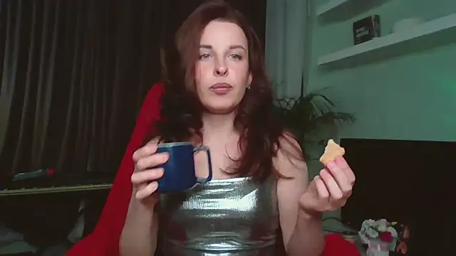 Snapshot of MollyBer chatting on March 22, 2026, 5:38 pm MollyBer online show from March 22, 2026, 5:38 pm