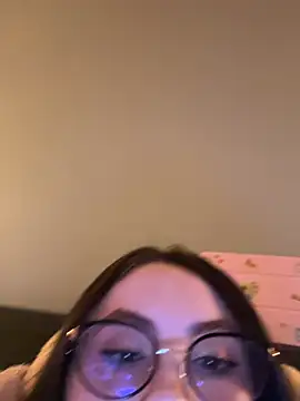 ValentinaOrtiz3 online show from March 26, 2026, 10:48 pm