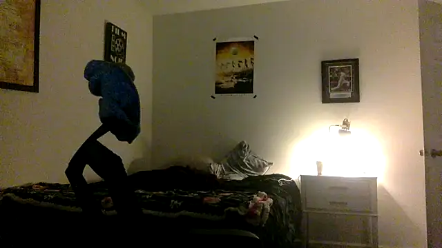 Milflover96 online show from March 18, 2025, 1:43 am