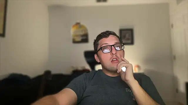 Milflover96 online show from October 8, 2025, 12:52 am