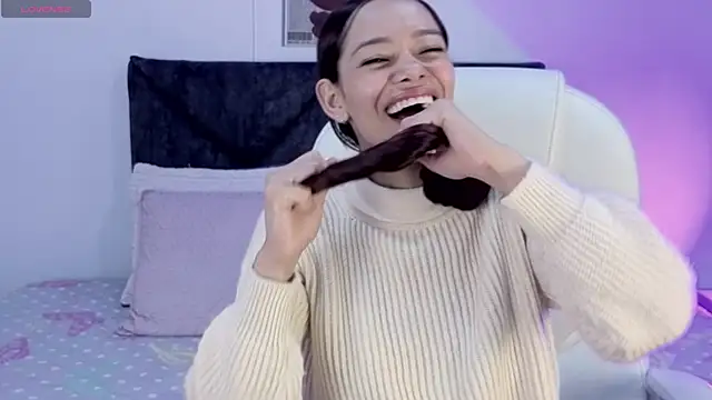 sara sharma  online show from October 4, 2025, 12:47 pm