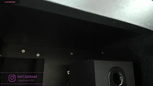 Snapshot of crystal_beennz chatting on December 4, 2025, 1:48 am crystal beennz online show from December 4, 2025, 1:48 am