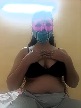 sonuchoudhury online show from February 14, 2025, 5:57 pm