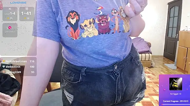 YourSwetiwGirl online show from November 24, 2025, 12:38 pm