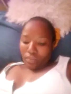 Coco Nile online show from June 17, 2026, 8:28 am