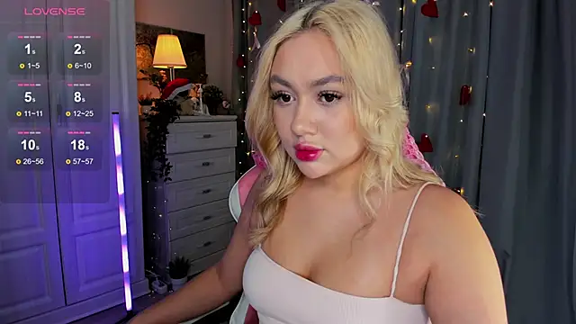 Snapshot of _Loneve__ chatting on February 21, 2026, 3:35 pm Loneve online show from February 21, 2026, 3:35 pm