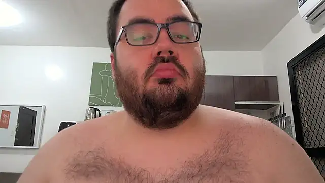 Snapshot of alexxxbear chatting on February 15, 2025, 2:26 am alexxxbear online show from February 15, 2025, 2:26 am