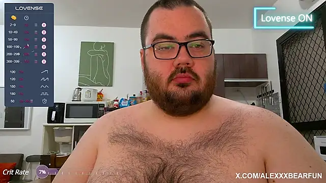 Snapshot of alexxxbear chatting on March 14, 2025, 6:39 pm alexxxbear online show from March 14, 2025, 6:39 pm