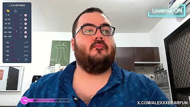 Snapshot of alexxxbear chatting on March 20, 2025, 11:34 pm alexxxbear online show from March 20, 2025, 11:34 pm