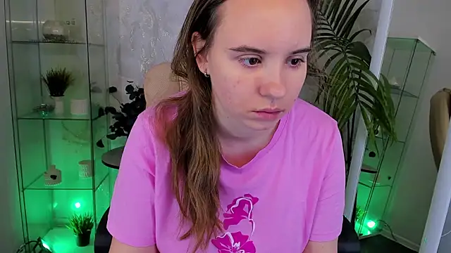 Lika 0ne online show from January 6, 2026, 12:09 pm