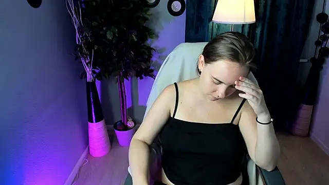 Lika 0ne online show from July 27, 2026, 12:01 pm