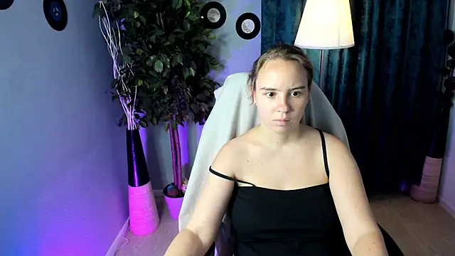 Lika 0ne online show from July 29, 2026, 11:52 am