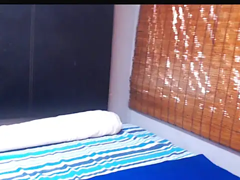 AfricanChinese online show from December 17, 2025, 12:11 pm