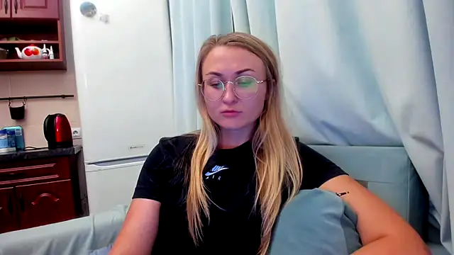 Snapshot of your_Goddess_Eva chatting on September 12, 2025, 6:41 pm your Goddess Eva online show from September 12, 2025, 6:41 pm