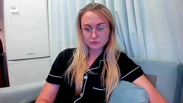 Snapshot of your_Goddess_Eva chatting on September 25, 2025, 7:17 pm your Goddess Eva online show from September 25, 2025, 7:17 pm