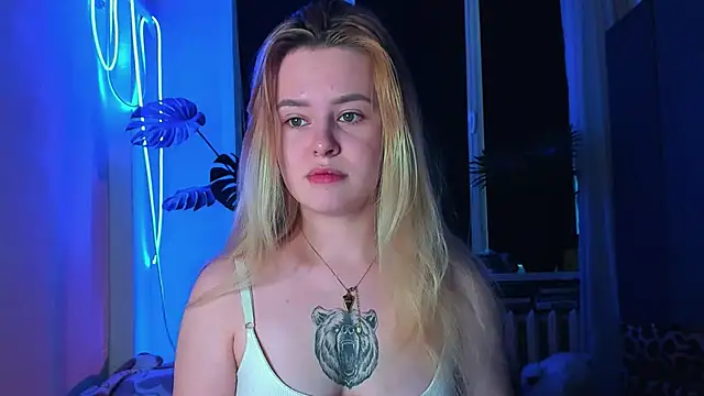 Snapshot of Alexa_Pirs chatting on March 16, 2025, 2:22 pm Alexa Pirs online show from March 16, 2025, 2:22 pm