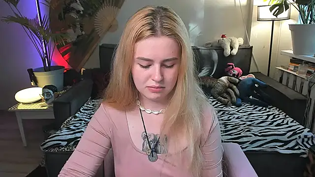 Snapshot of Alexa_Pirs chatting on June 16, 2026, 3:14 pm Alexa Pirs online show from June 16, 2026, 3:14 pm