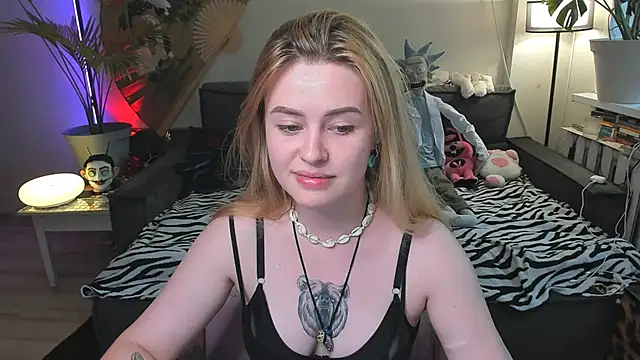 Snapshot of Alexa_Pirs chatting on June 29, 2026, 3:01 pm Alexa Pirs online show from June 29, 2026, 3:01 pm