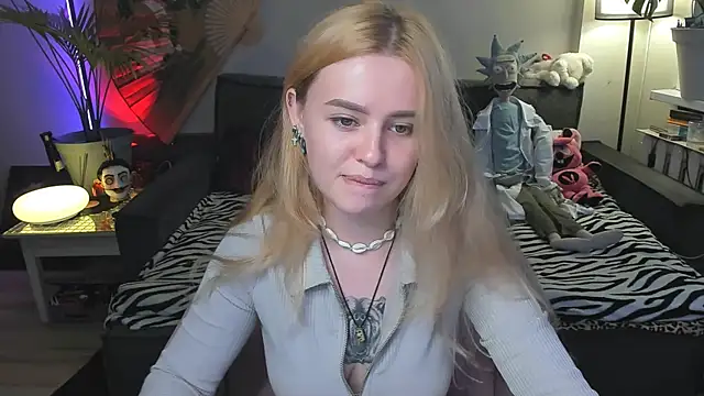 Snapshot of Alexa_Pirs chatting on July 25, 2026, 4:48 pm Alexa Pirs online show from July 25, 2026, 4:48 pm