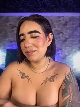 Scarlett-LS online show from November 26, 2025, 2:23 am