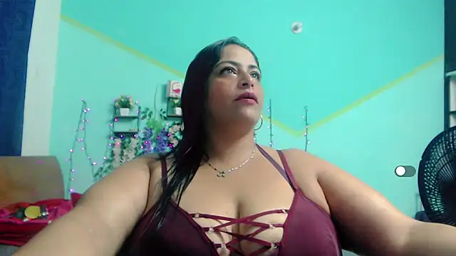 Snapshot of NickyRibeiro chatting on October 30, 2025, 2:24 am NickyRibeiro online show from October 30, 2025, 2:24 am