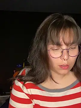 Snapshot of Solo_yoss chatting on October 24, 2025, 6:32 am Solo yoss online show from October 24, 2025, 6:32 am