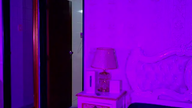 TianahGlow online show from February 13, 2026, 8:38 pm