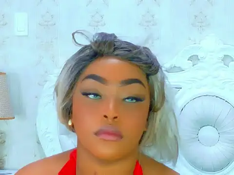 TianahGlow online show from March 7, 2026, 8:39 pm