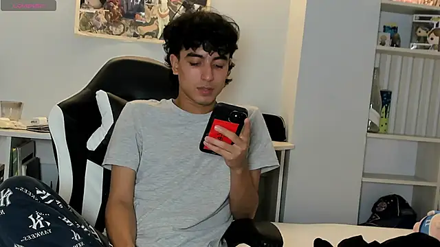 salvatore montt online show from March 4, 2025, 5:42 am