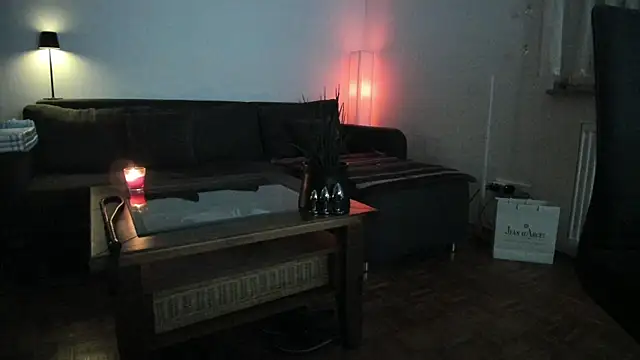 molicaremolicare online show from November 10, 2025, 6:23 am