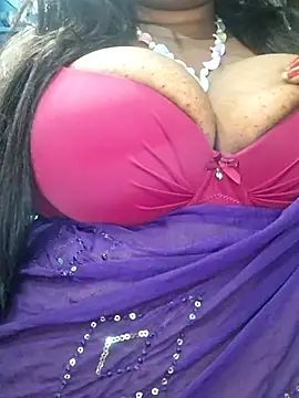 SX-JUHI online show from October 30, 2025, 2:51 pm