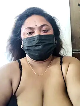 rani130 online show from May 16, 2026, 2:19 am