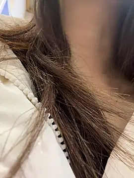 Snapshot of jinj-a chatting on February 21, 2025, 9:24 am jinj-a online show from February 21, 2025, 9:24 am