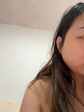 Snapshot of jinj-a chatting on February 22, 2025, 3:12 am jinj-a online show from February 22, 2025, 3:12 am