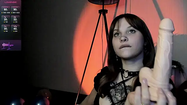 Snapshot of marynixoxo chatting on March 1, 2025, 4:58 am marynixoxo online show from March 1, 2025, 4:58 am