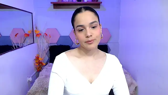 Snapshot of Lana_Pearce chatting on February 17, 2025, 12:59 pm Lana Pearce online show from February 17, 2025, 12:59 pm