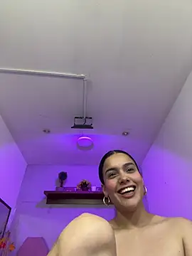 Snapshot of Lana_Pearce chatting on February 27, 2025, 3:26 pm Lana Pearce online show from February 27, 2025, 3:26 pm