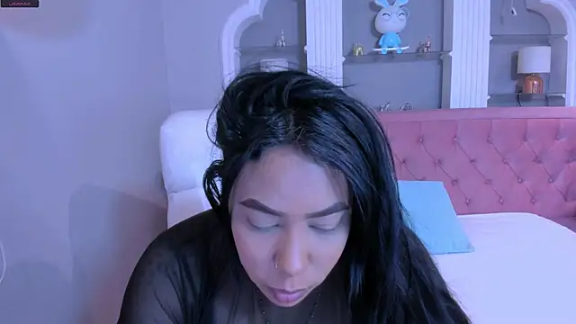 Snapshot of emma_purple_ chatting on February 26, 2025, 12:14 pm emma purple  online show from February 26, 2025, 12:14 pm