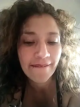 Cielo carpentier69 online show from April 7, 2026, 9:15 pm