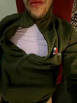 Snapshot of yaxxx03 chatting on November 22, 2025, 8:41 pm yaxxx03 online show from November 22, 2025, 8:41 pm