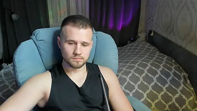 Snapshot of Vladik_b chatting on February 27, 2025, 5:26 pm Vladik b online show from February 27, 2025, 5:26 pm